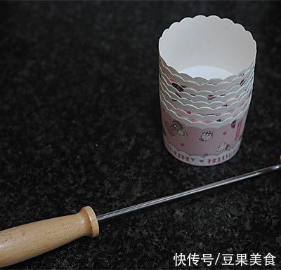 好吃的软萌软萌的古早纸杯蛋糕,是不是很有食欲呀