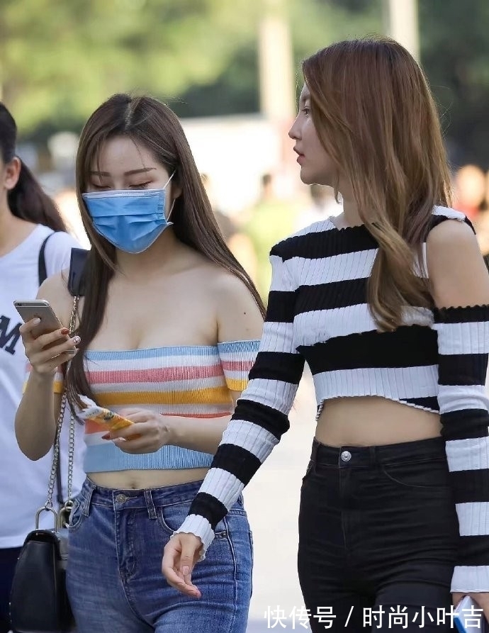 彩虹|同样是针织衫,明显“彩虹”款式的妹子,更胜一筹