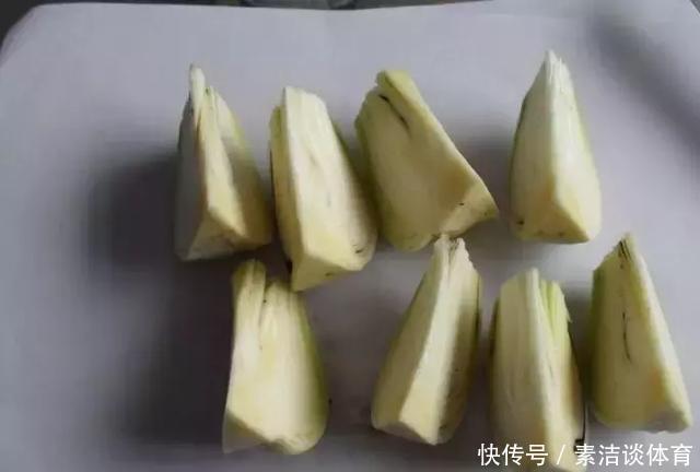 他养朱顶红,“爆崽”有方法,1个种球变10个,多的全送人