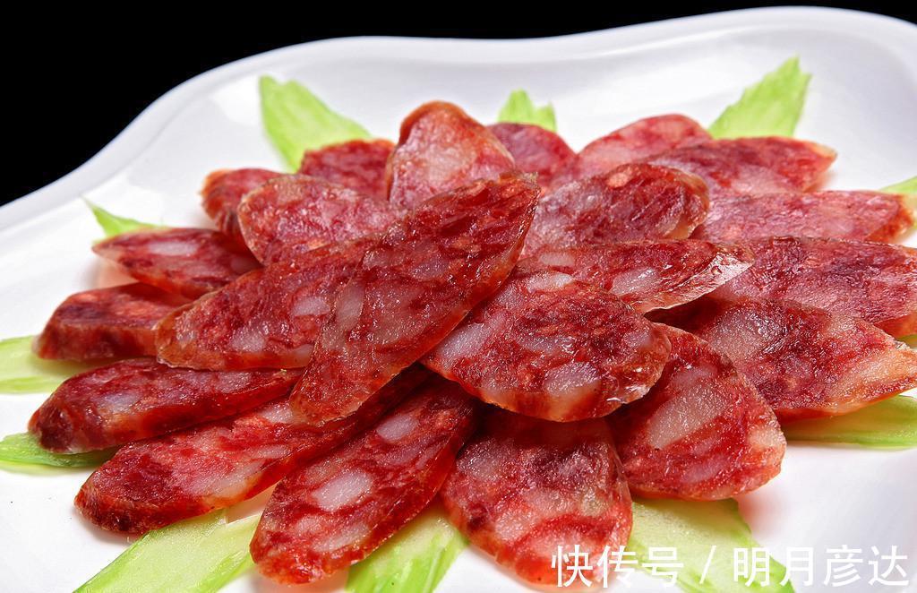 香肠|人过了45岁后,更需要“管住嘴”,4种食物劝你少碰