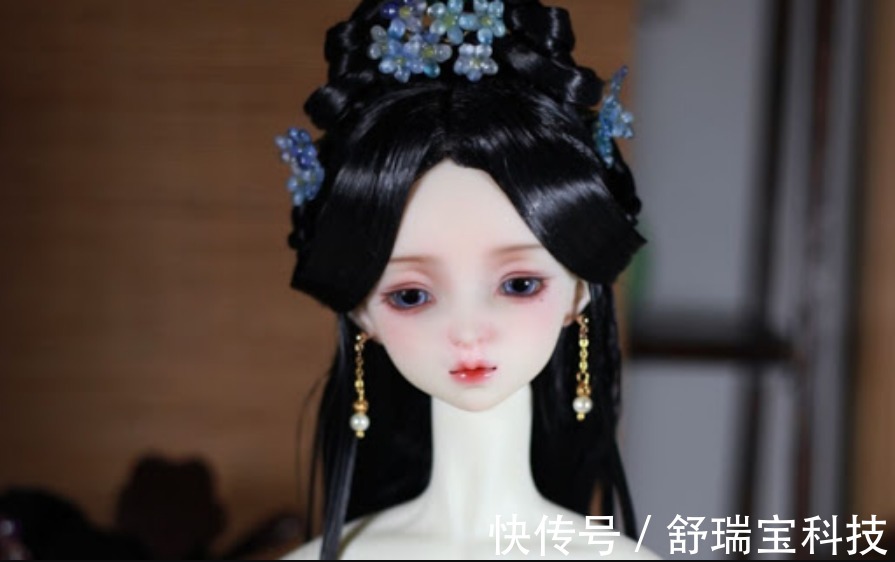 娃娃|戴耳环、肚钉有多美还用说?教你如何为实体娃娃穿孔