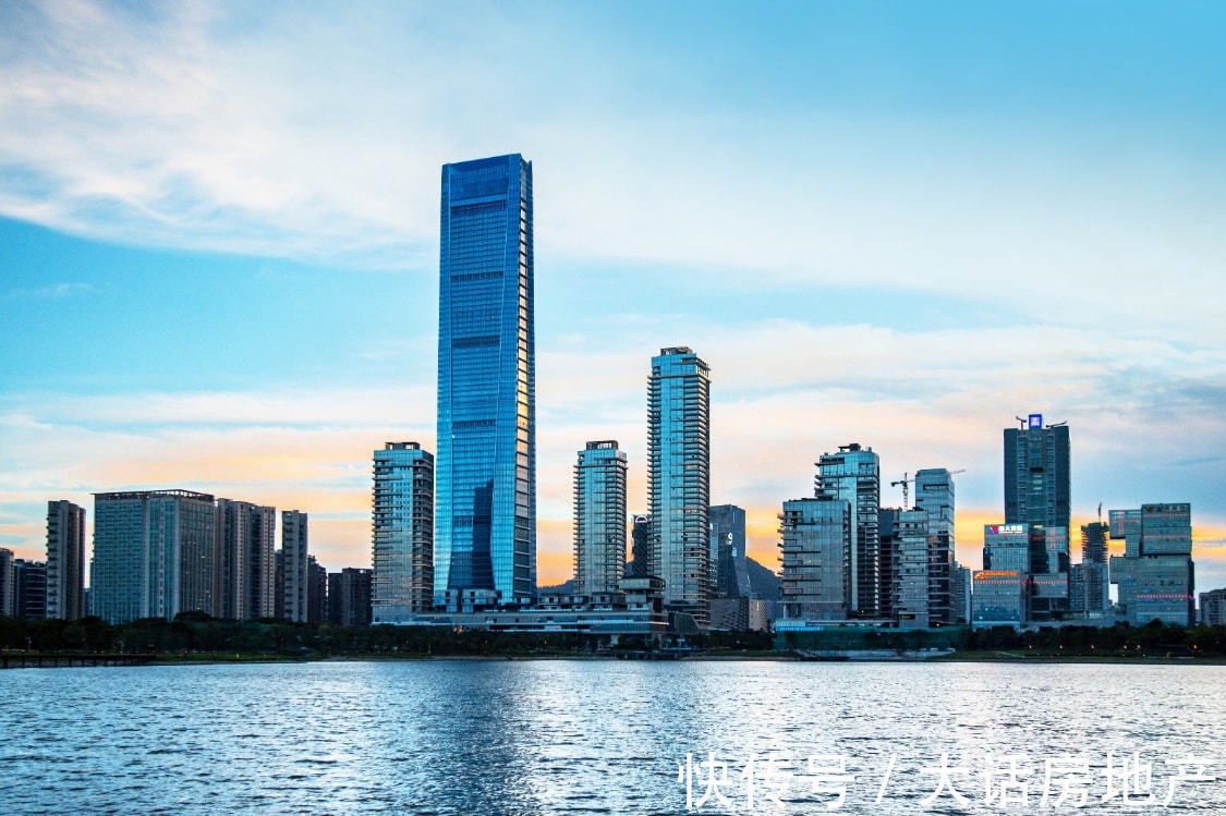 龙华|深圳龙华第一豪宅，全体业主请愿退房！开发商会怎么办？