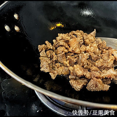 酸奶油|俄式牛肉红菜汤比补药营养，却不要钱