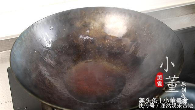 做法|红烧排骨,很多人都做错了,小董教你秘制做法,简单又好吃