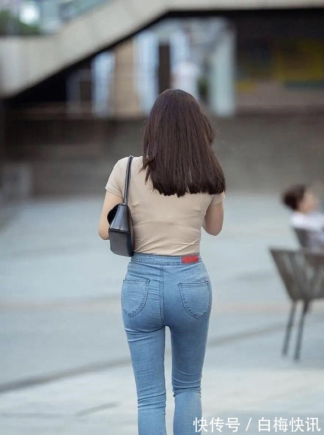 高跟鞋 腐烂的街道牛仔裤,以新的面貌表现人,穿着独特的美丽!