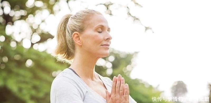 精血|健康养生的法则每天坚持做这一个动作,一个月会有意想不到的效果