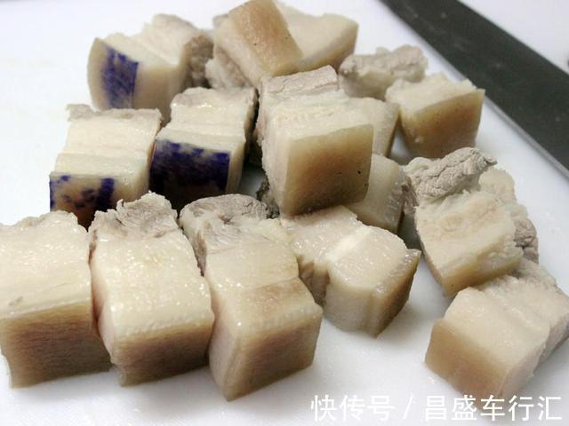 砂锅|红烧肉的家庭做法，这配方我用了十几年，营养香甜松软，入口即化