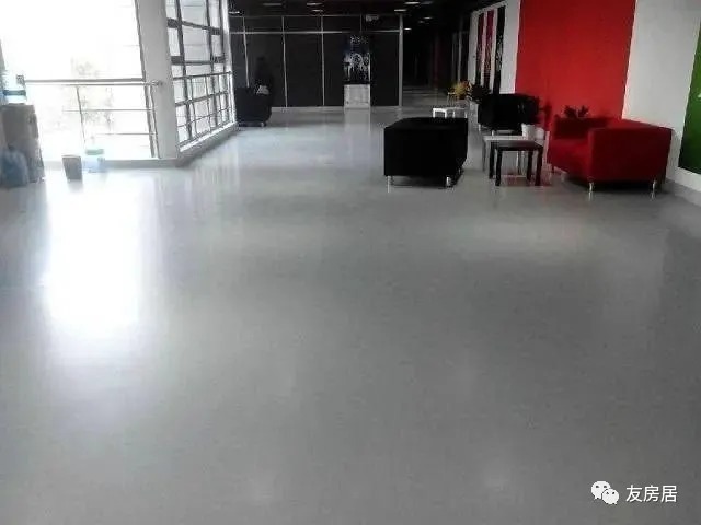 水泥自流平|是什么让你放弃水泥自流平，选择了瓷砖？是造价高还是易裂缝？