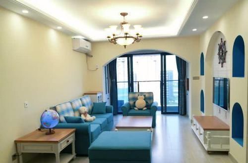 马桶|参观闺蜜110㎡新房，卫生间的设计头一回见，马桶位置太奇葩