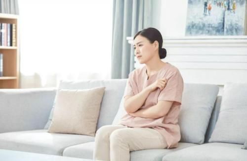 甲状腺|甲状腺有结节的人，“发物”名单已公布，榜上的食物要少碰了