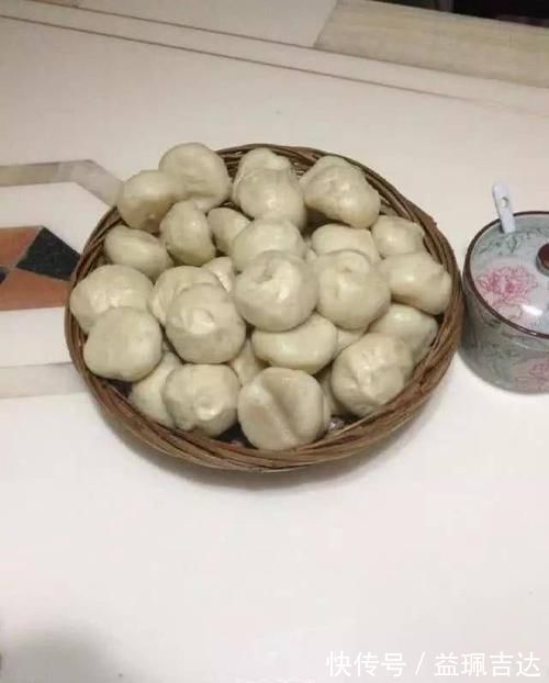 医生|医生都怕的“早餐”,很多家长给孩子吃得津津有味,能不生病吗