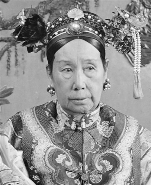 脓包|晚清十大名人真容：婉容确实漂亮，李莲英满脸脓包，图8很像陈道明