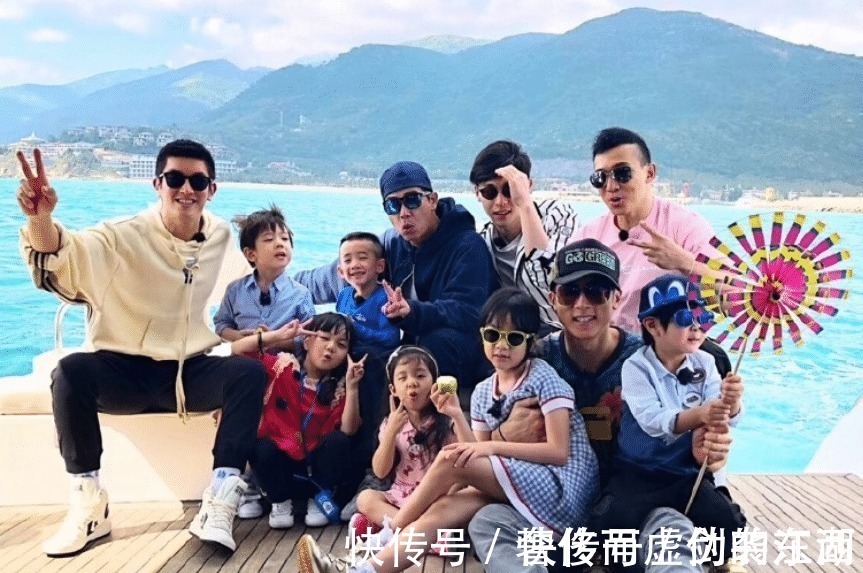 劉畊宏女兒五官長開,7歲小泡芙“月牙眼”太搶鏡,小萌娃無疑了