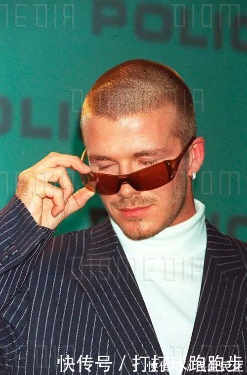 男士|45岁贝克汉姆也开始脱发了看来男士发量稀少,最好不要剪短发