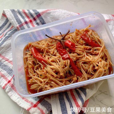 学会万物皆可卤的素卤一锅焖,生活有滋有味儿