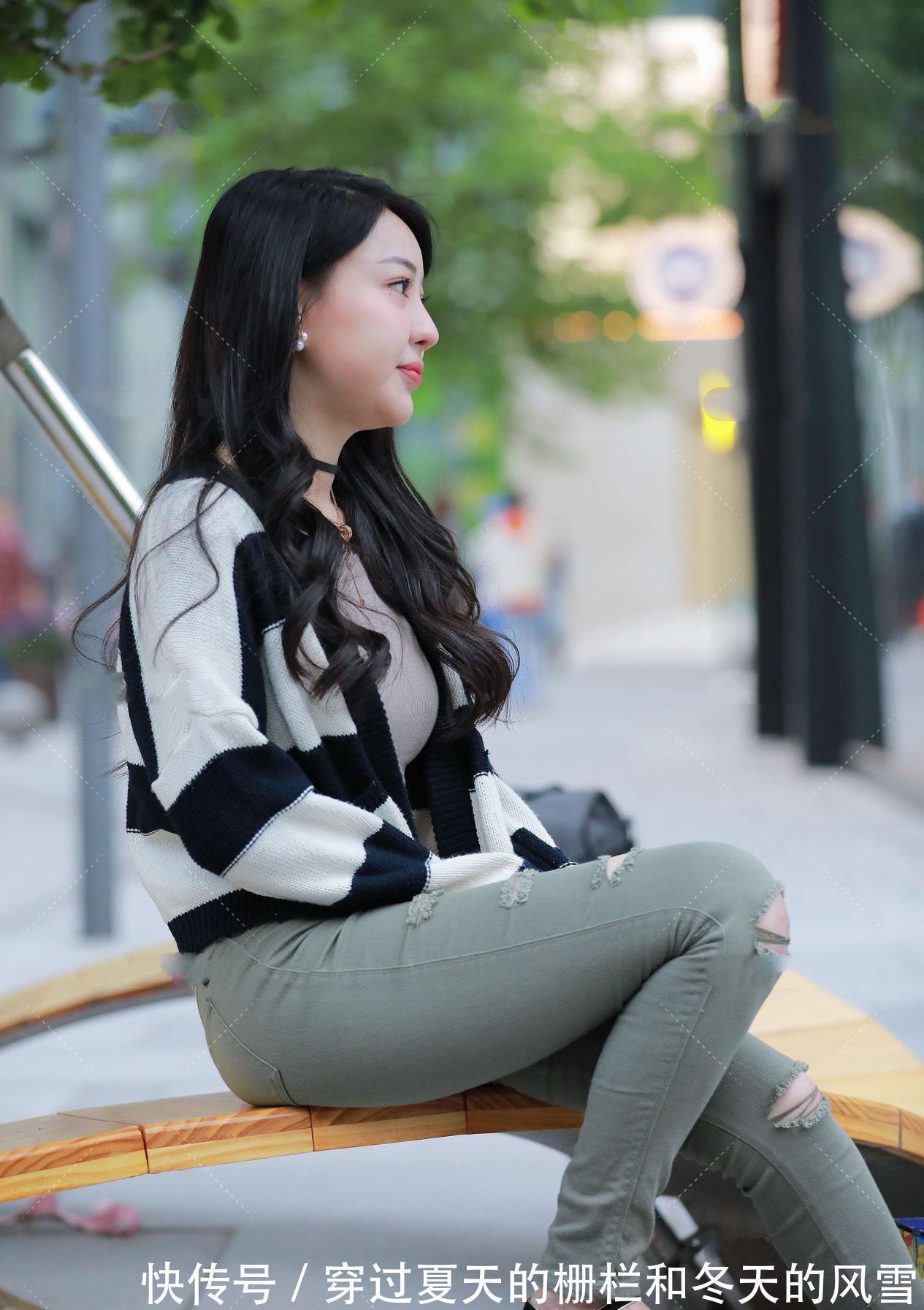 出身材 绿色破洞裤穿搭指南,这些小技巧,分享给大家