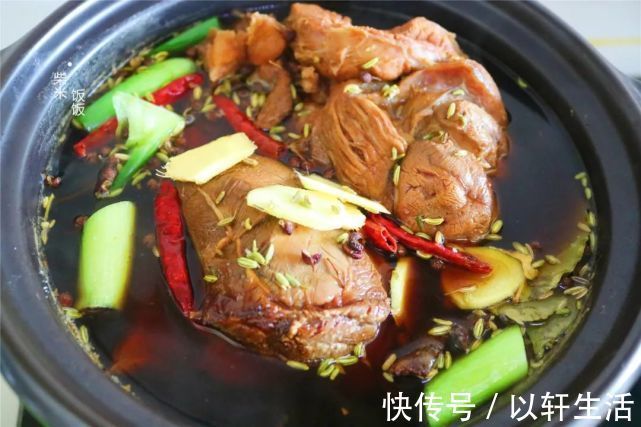 我家|夏天吃牛肉，我最喜欢这做法，做一次吃一周，简单好吃又省事