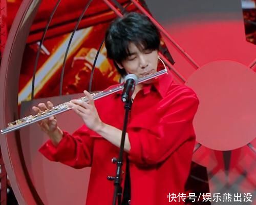 《王牌对王牌》汪峰Battle华晨宇，两代歌手对比，何以越来越弱?