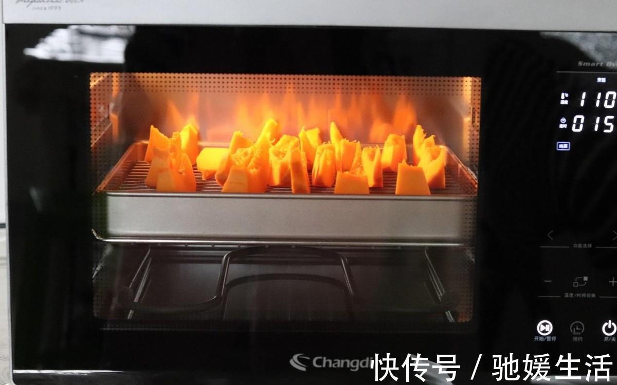 南瓜块|自制奶香南瓜小馒头，不用烤箱，制作简单，一个平底锅就能搞定