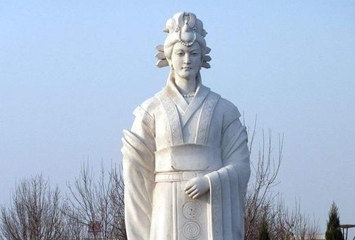 姐姐|中国历史上的四大女主一-吕后