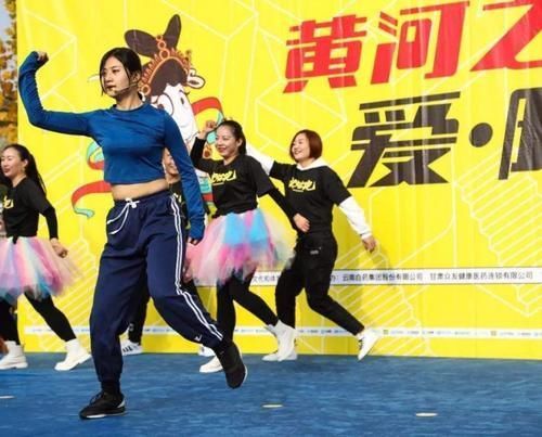 《跑男》公益季录制日期已定，6位原班人马回归，飞行嘉宾成亮点