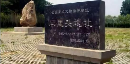 华夏文明5000年，为何易中天却否定5000年，坚称只有3700年文明？