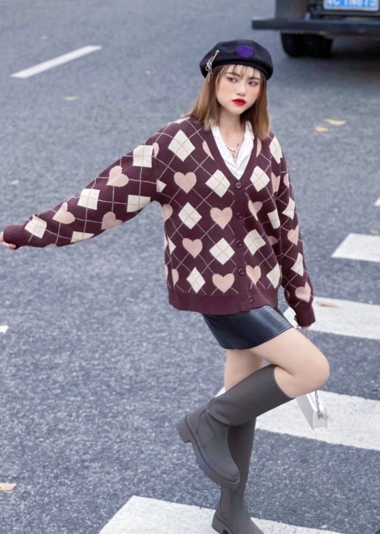 小姐姐|微胖身材怎么选鞋子?建议学潮人这样穿“长筒靴”,巨显瘦遮肉!