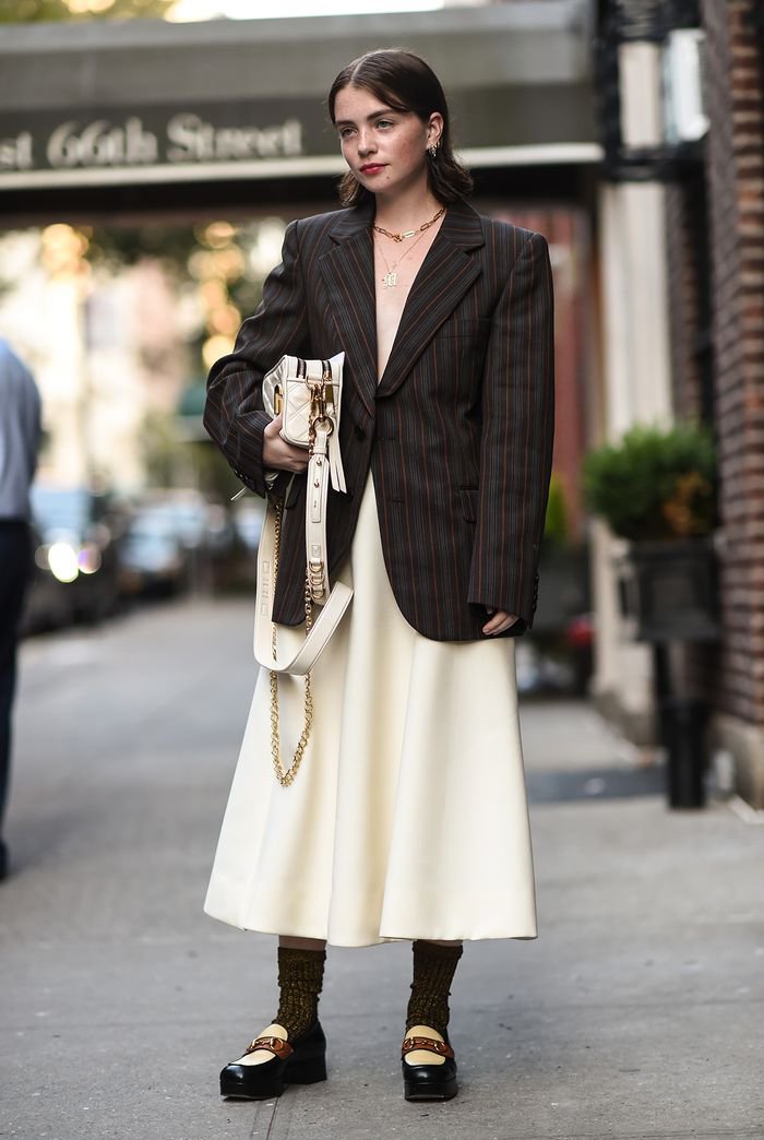 Y2K、土酷风要过去了？这个秋冬“学院风”来势凶猛|教你美 | enzo