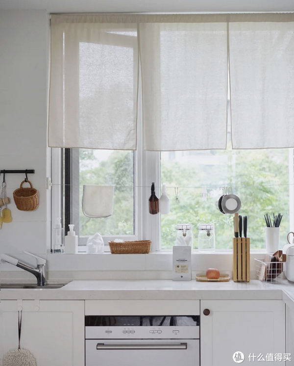 洞洞板|这么不务正业的家居好物，请再来一打！