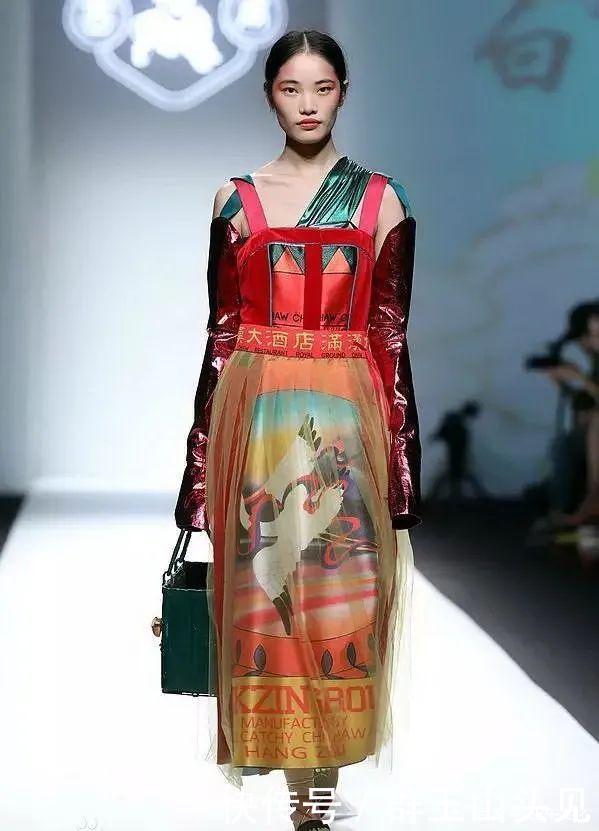 中国|盐设计 · “潮范中国风”,用“密扇”打破西方对中国风的想象