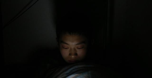 食物|脑梗的“元凶”揭晓,不止是抽烟喝酒,忠告:大脑“最怕”3件事