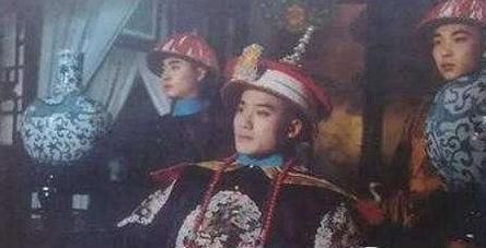 弄错|刚让曾国藩当7天巡抚,咸丰的圣旨又到了:弄错了,收回成命