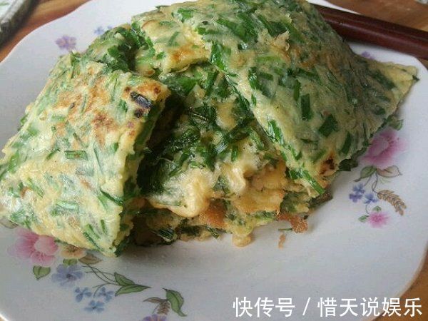 韭菜饼|不揉面,不醒面,10分钟做出全家人最爱的韭菜饼,吃的满嘴留香