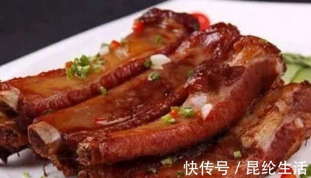 炖鱼|美食看看家常炖鱼，豆腐脑，虾仁炒西兰花，蒜香排骨的做法