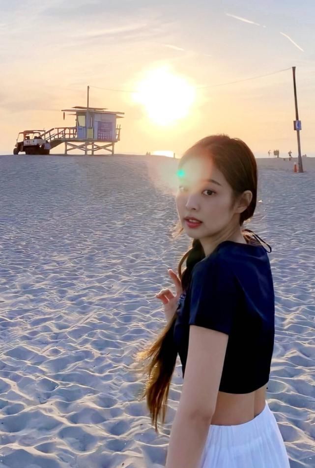 马尾|披头发显老?5款清新“减龄扎发”必须学!用上秒变回高中生!