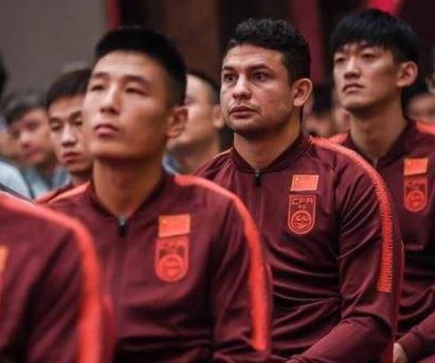 男足|刘建宏：男足输球不该骂球员，我们也没有给他们提供一流的环境