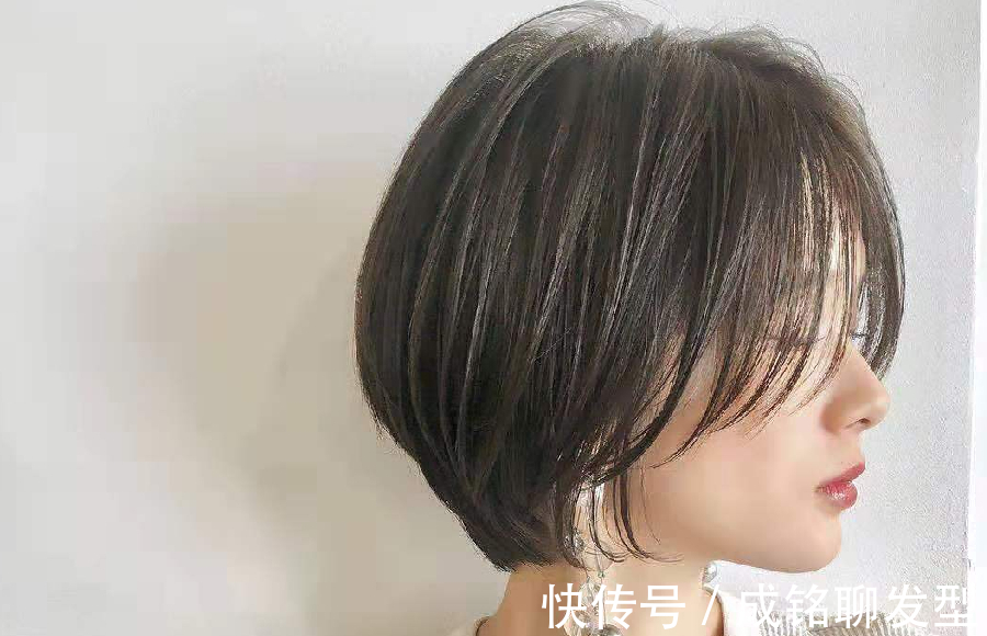 波头|不管你多大年龄,都可以尝试一下这六种时尚短发,显脸小又减龄