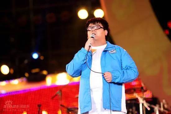 奧運|他從小眼盲成選秀冠軍，唱奧運上春晚，用歌聲感動世界