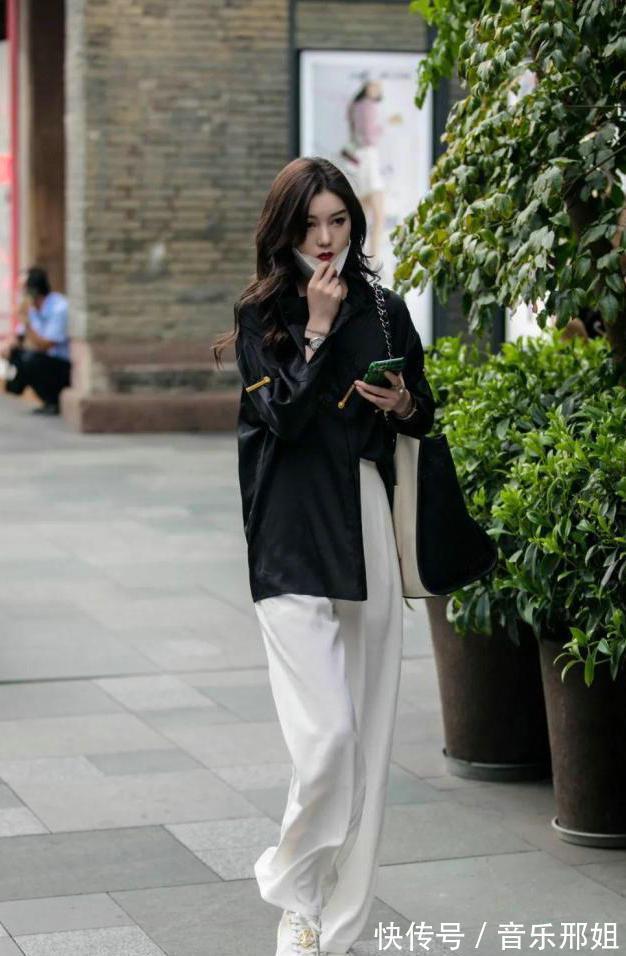 紧身裤 漂亮的紧身裤能瞬间提升你的风格,展现时尚气质,展现好身材