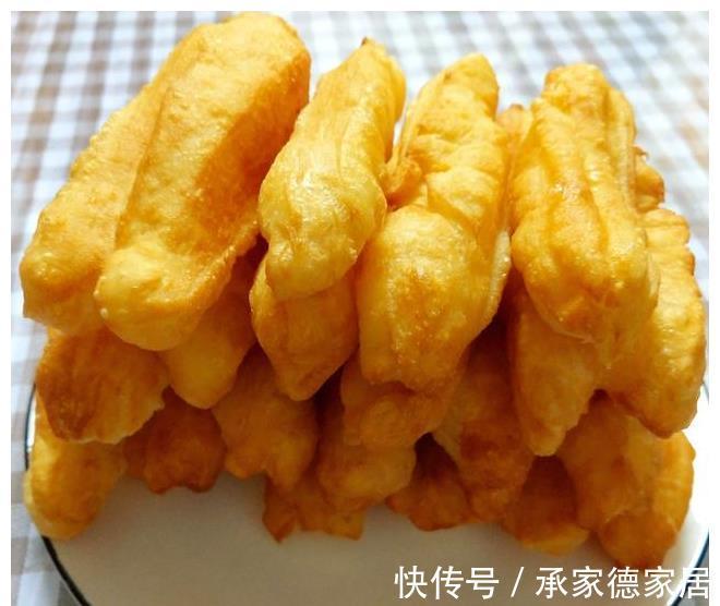 油温|一盒奶一个鸡蛋，加一碗面粉，教你做新手0失败的小油条