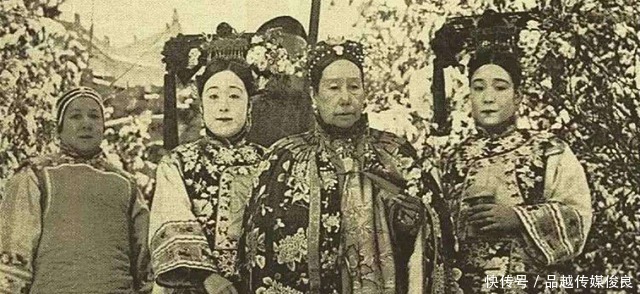 赏赐|慈禧西逃向乔家借十万两,问乔家要何赏赐,乔家却只敢要四个字