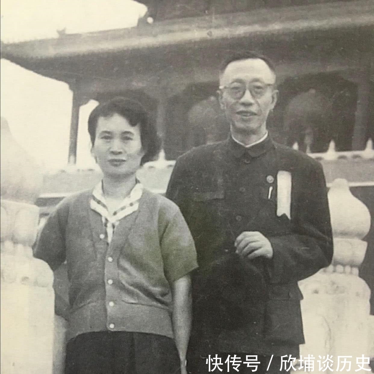 清朝皇帝溥仪的学历究竟有多高?专家称:让