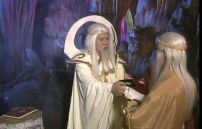 中国传统文化!封神中有一牛人,姜子牙很想给他封神,但元始天尊说你没资格!