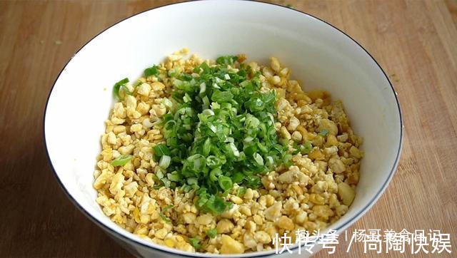 1块豆腐2个鸡蛋，不用蒸不用炖，个个蓬松暄软，给肉包子都不换