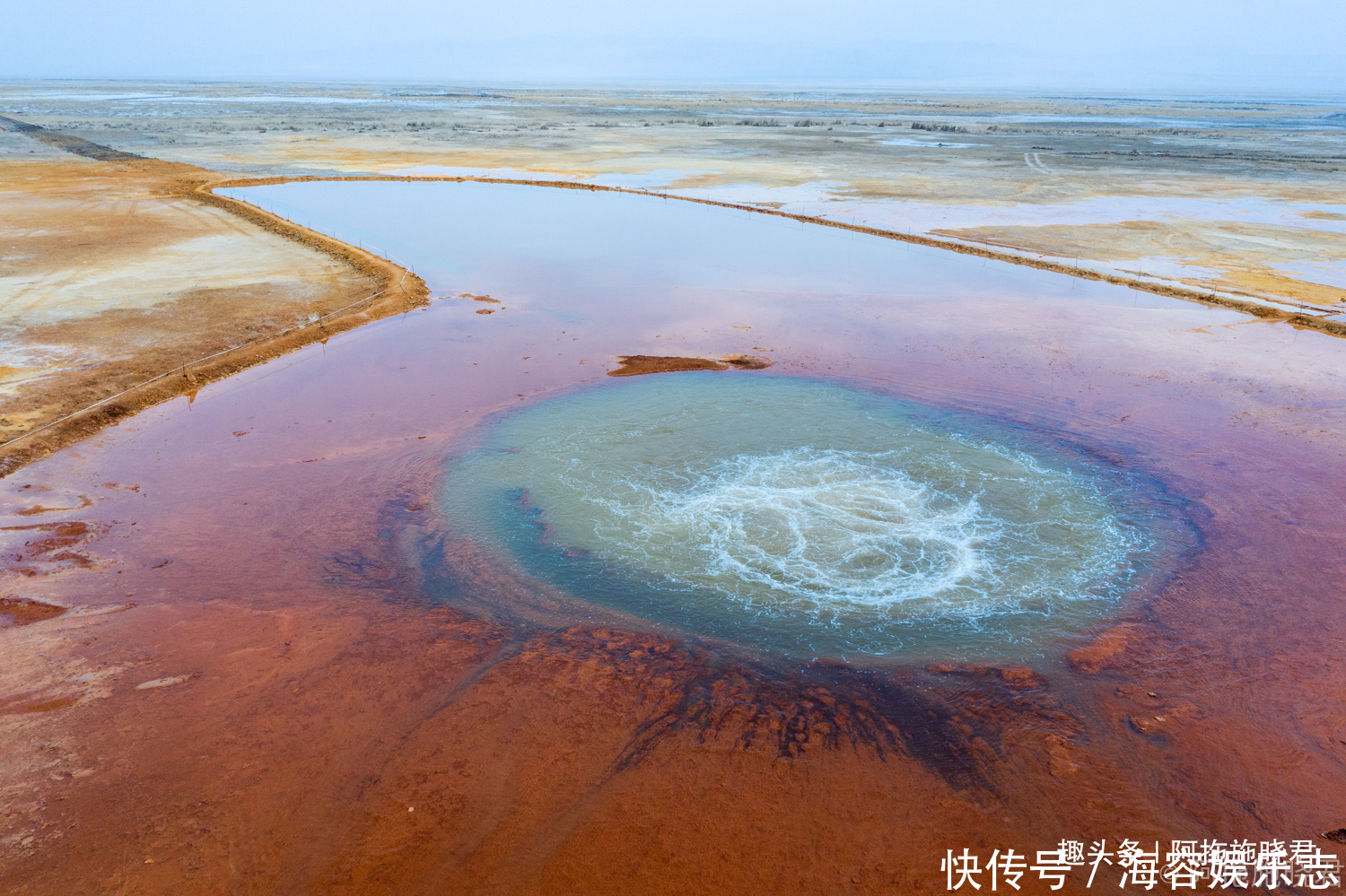 莹白如玉|西北不知名小城有独特风景，恶魔之眼比天空之镜更震撼，游客罕见