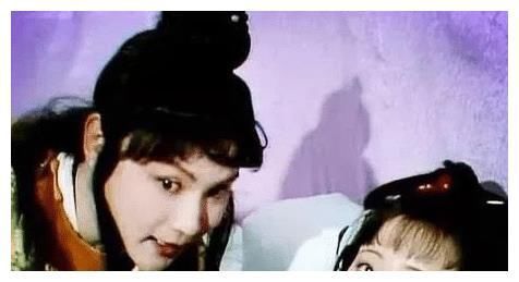 贾雨村$林如海为何要送黛玉去贾府?贾宝玉的一个玩笑话说出了林家三口的死因