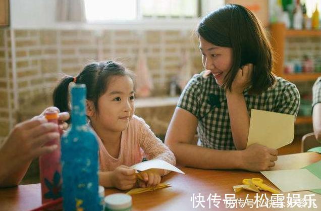 学校|宝妈闯入贵族幼儿园,拍下“天价”午餐发班级群,家长就这