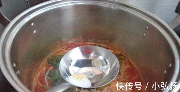 面条|经常失眠的人,多吃这菜,排出毒素,睡眠一天天变好