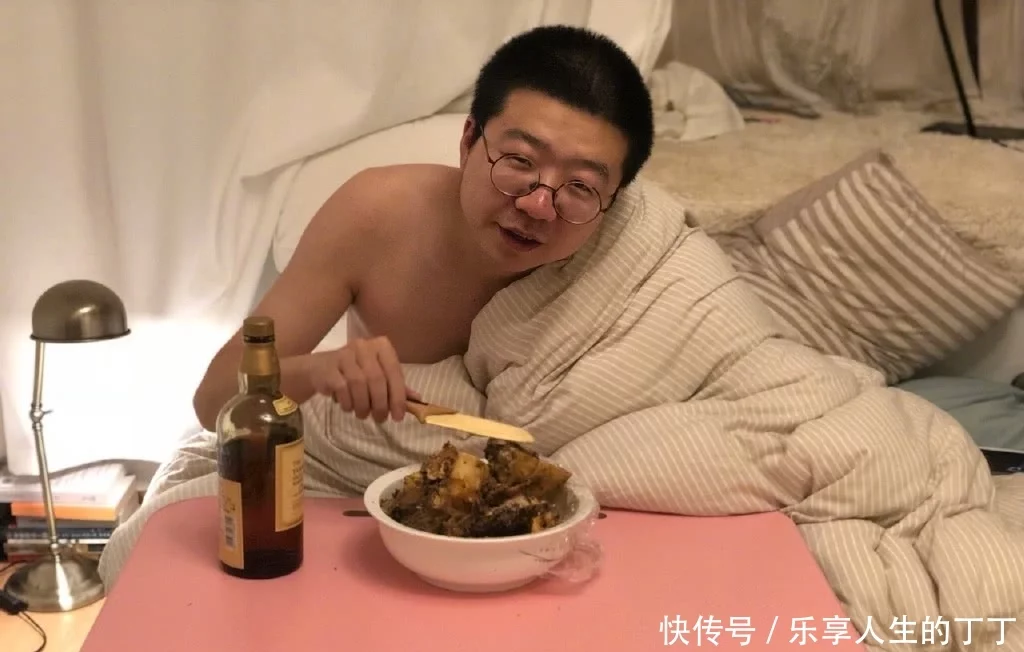 李诞最新节目_笑场 李诞_李诞老婆