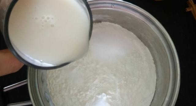 蒸馒头或者蒸包子,牢记2个小窍门,蒸好柔软饱满,比买的还香?